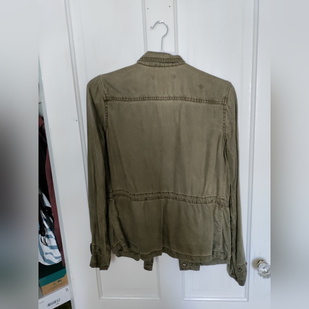 Jacket - Picture 4 of 4